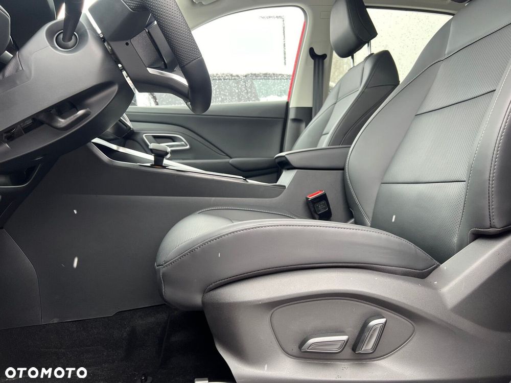 MG ZS Hybrid+ - 24