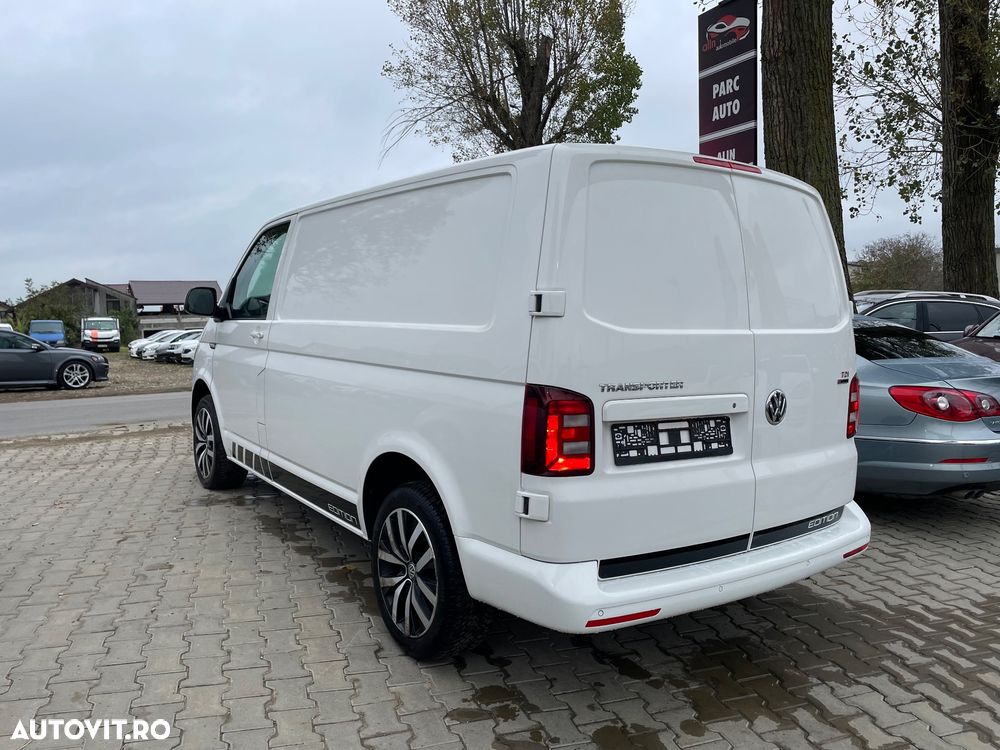 Volkswagen Transporter - 4