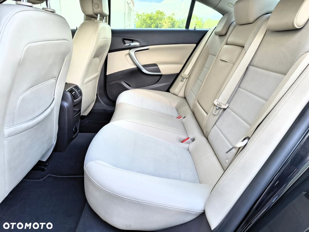 Opel Insignia 2.0 T Sport - 13