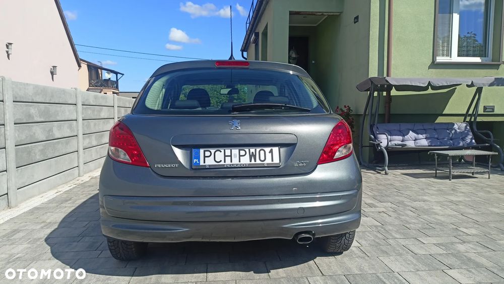 Peugeot 207 1.6 HDi 16V Trendy - 4