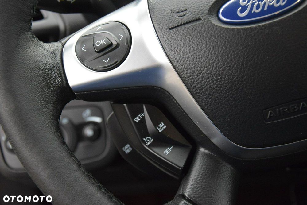 Ford Kuga 2.0 TDCi 2x4 Trend - 27