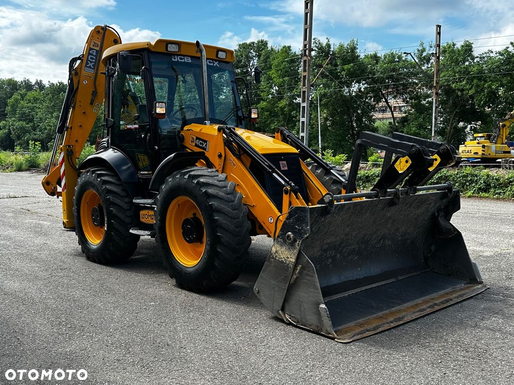 JCB 4cx - 7