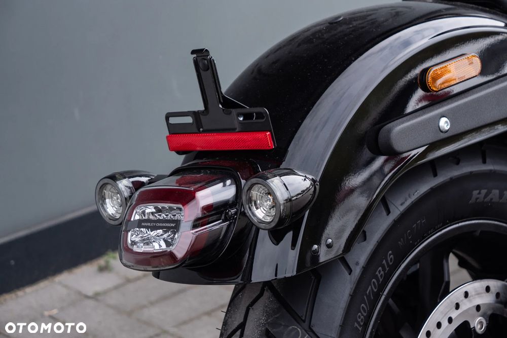 Harley-Davidson Softail Low Rider - 13