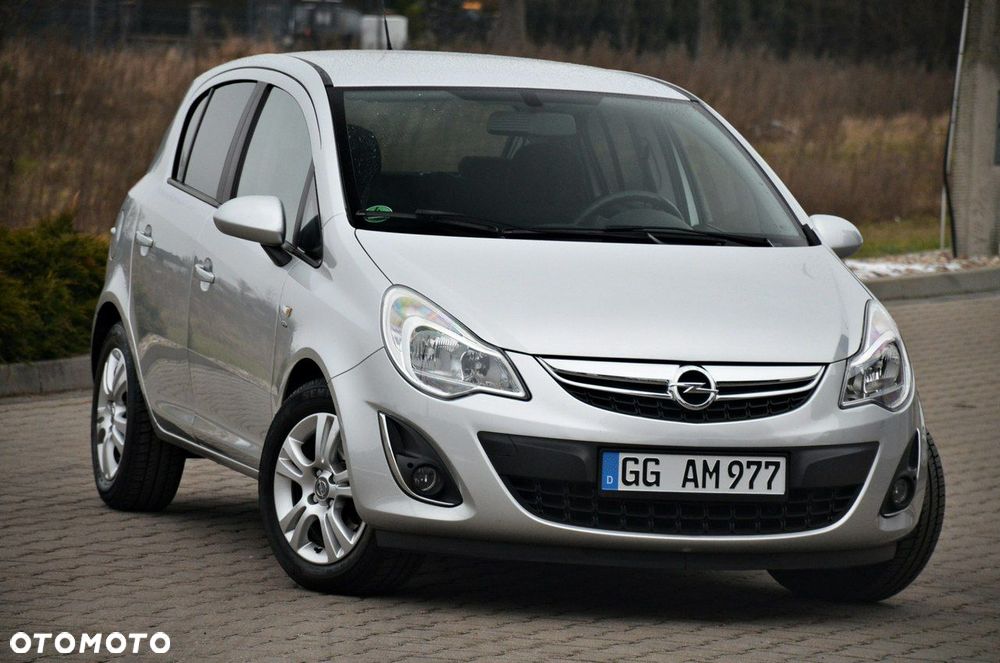 Opel Corsa - 1