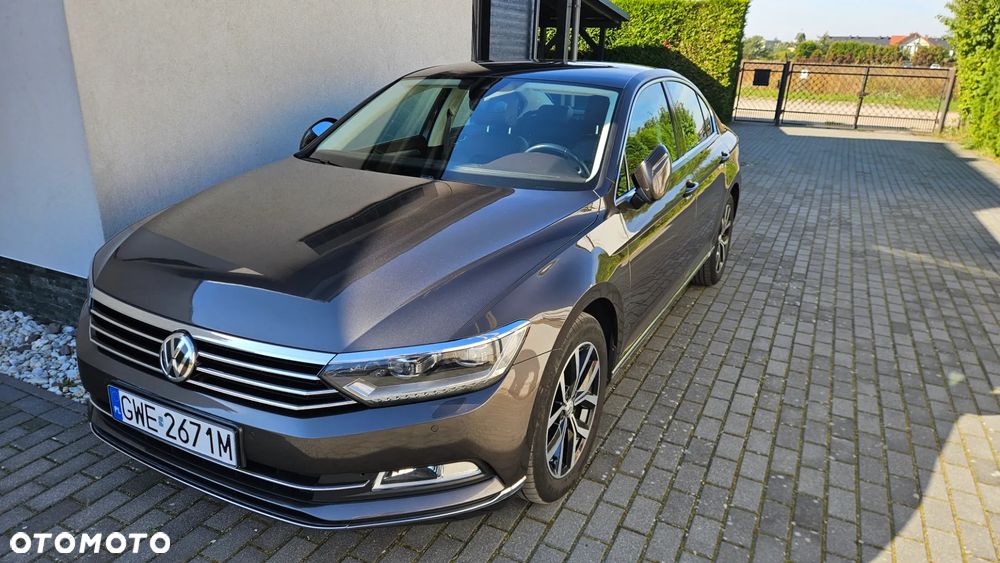 Volkswagen Passat 2016 photo 2