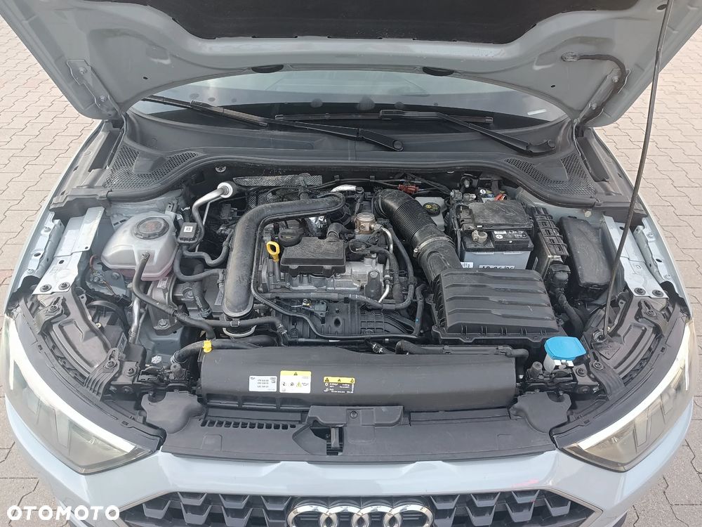 Audi A1 Sportback 25 TFSI Advanced S tronic - 11