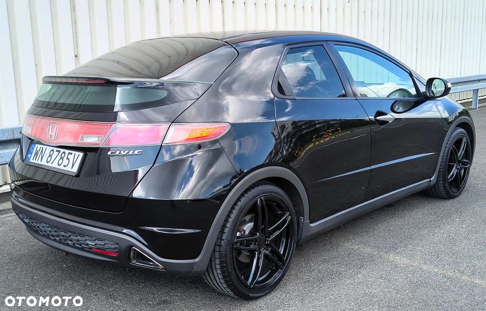 Honda Civic 1.8i-VTEC Executive - 4