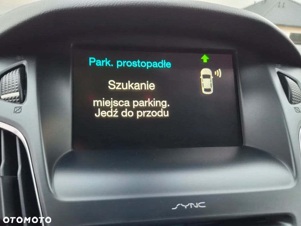 Ford Focus 1.5 TDCi ST-Line Red - 28