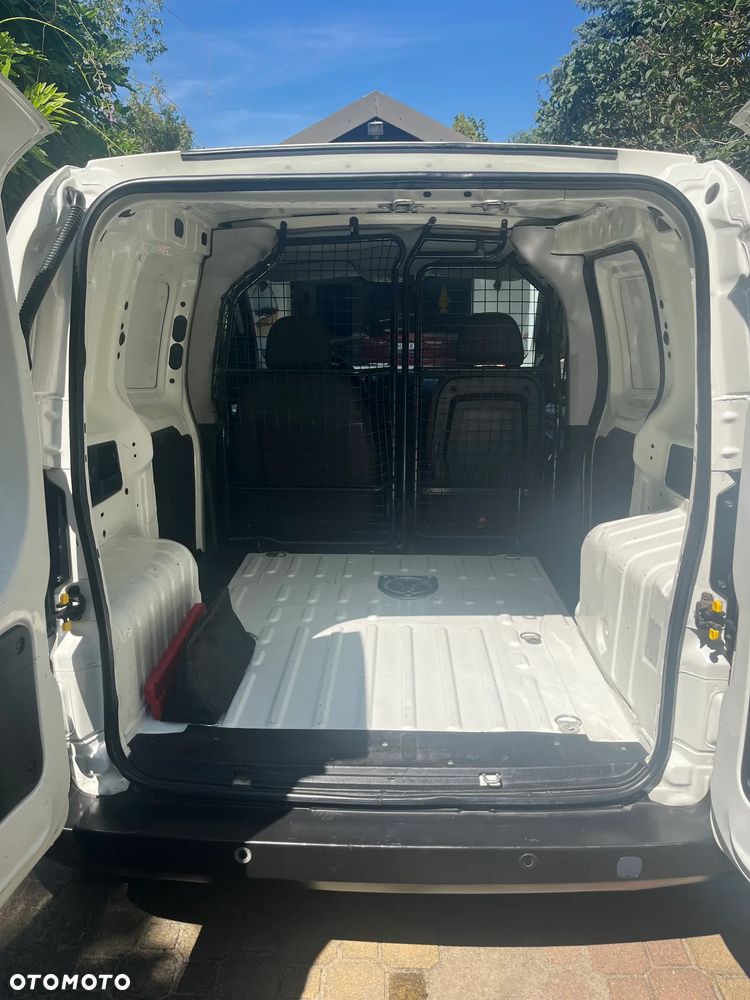 Citroën Nemo - 10