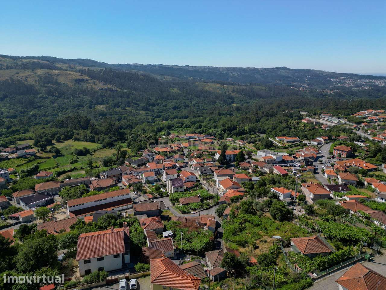 Moradia em Fafe com elevado potencial para investimento ou habitação d - Grande imagem: 5/10