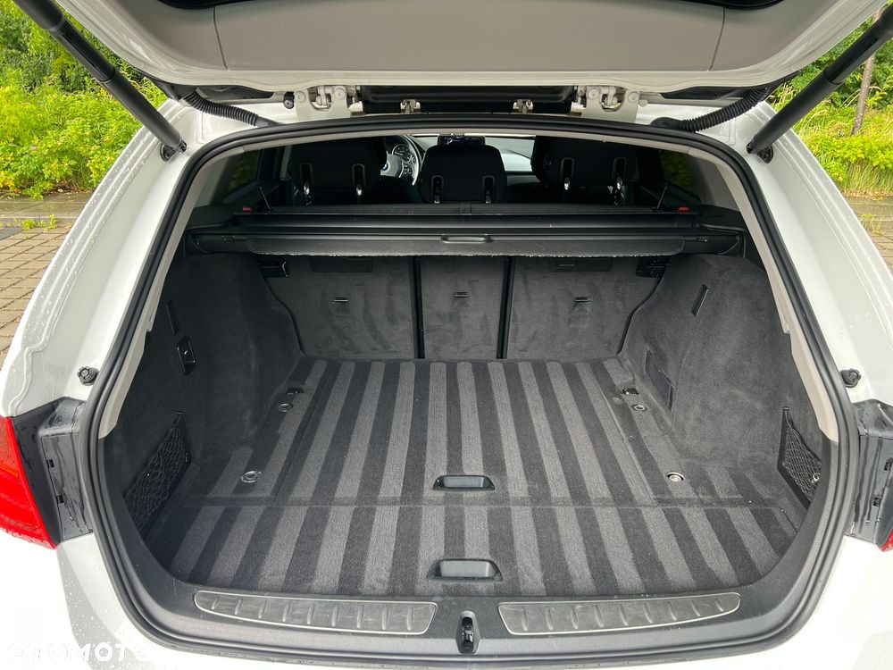 BMW Seria 3 - 33