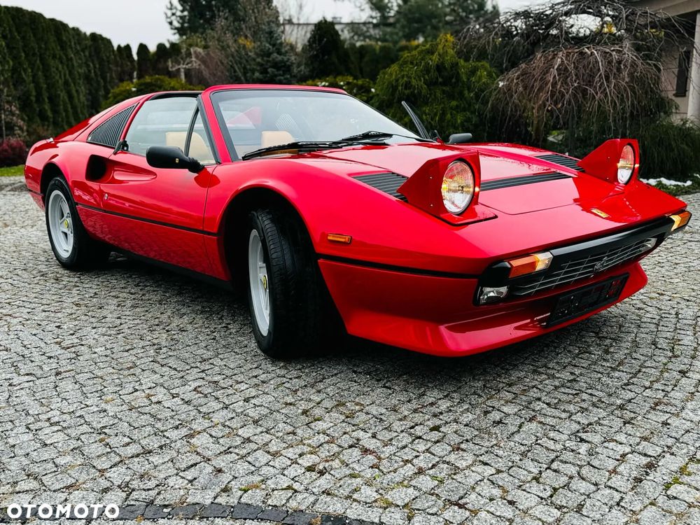 Ferrari 308 - 8