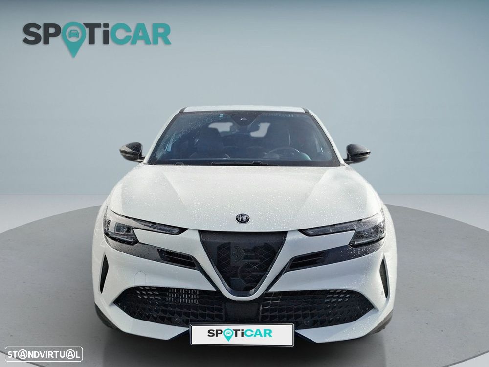 Alfa Romeo Junior 1.2 Speciale eDCT6 - 2