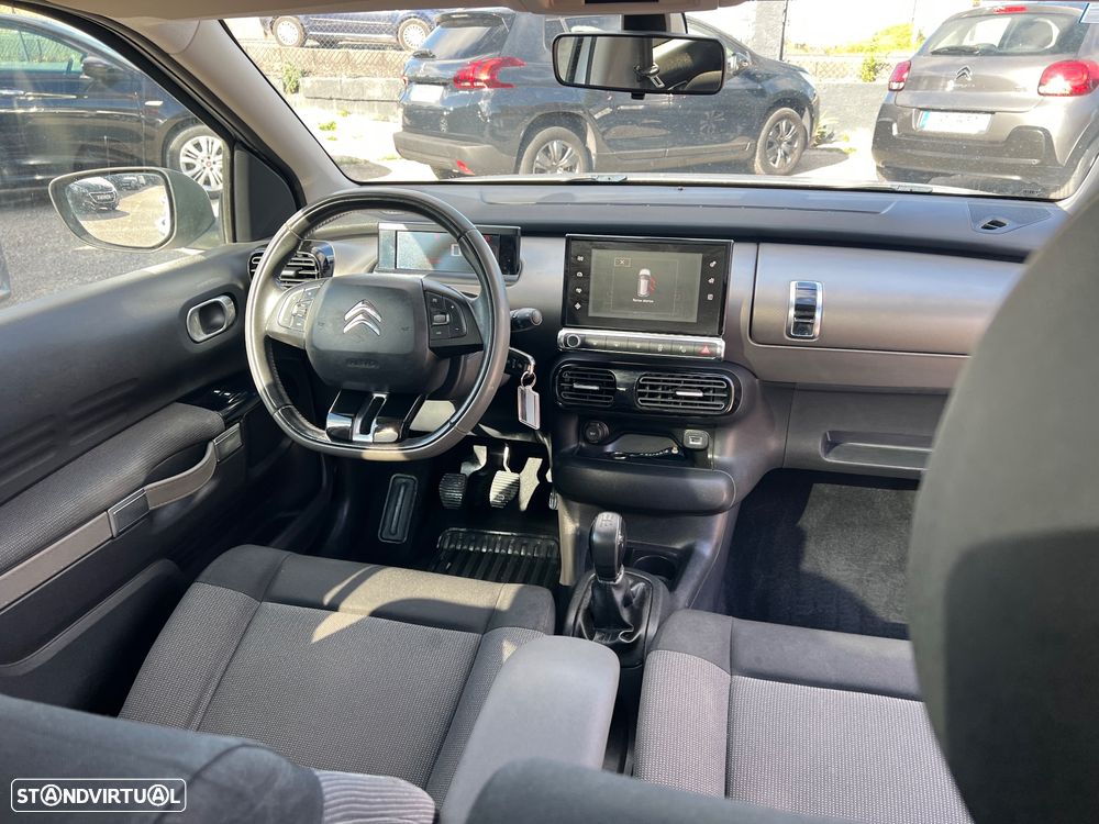 Citroën C4 Cactus 1.2 PureTech Shine - 15