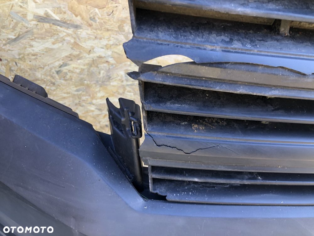 B163. Zderzak Przedni Przód Volkswagen Cratfer II 700807221 (od 2016R) - 4