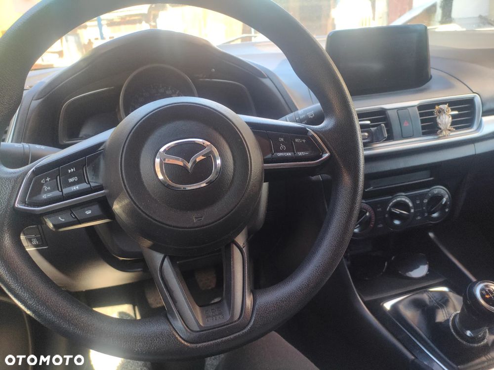 Mazda 3 - 6