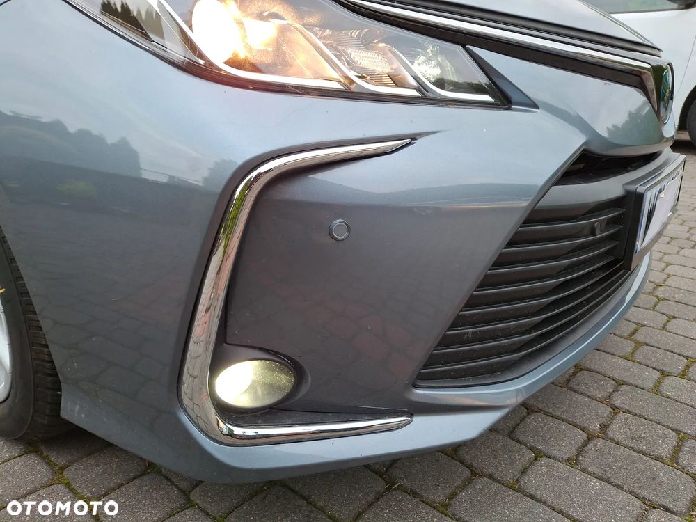 Toyota Corolla 1.8 Hybrid Comfort - 6