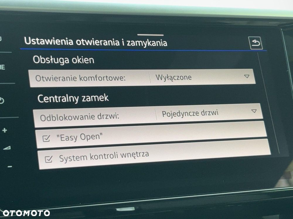 Volkswagen Arteon 2.0 TSI 4Motion R DSG - 39