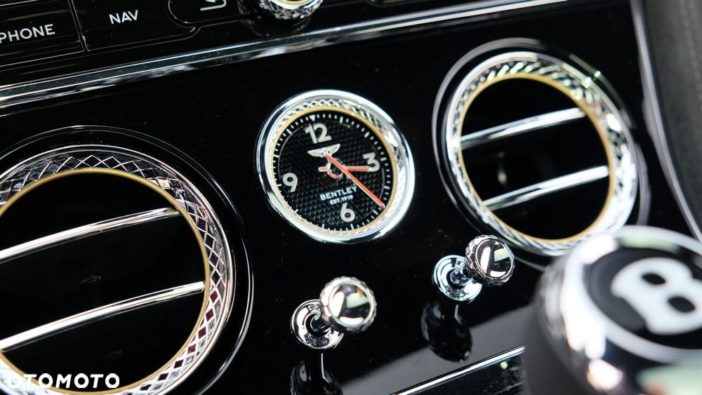 Bentley Continental GT - 16