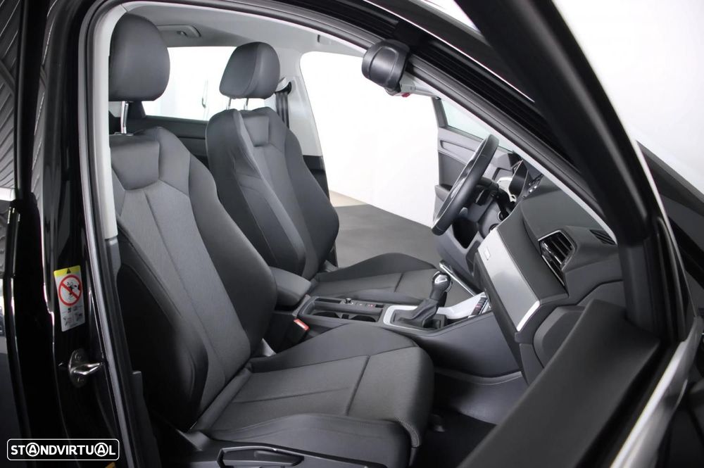 Audi Q3 35 TFSI S tronic - 12
