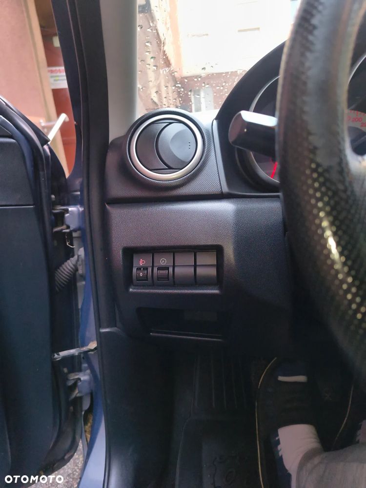Mazda 3 - 9