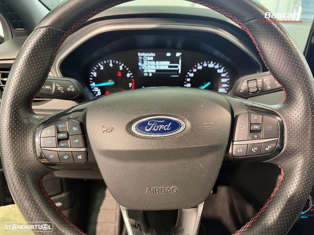 Ford Focus 1.0 EcoBoost MHEV ST-Line - 18