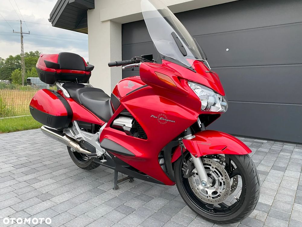 Honda ST - 4