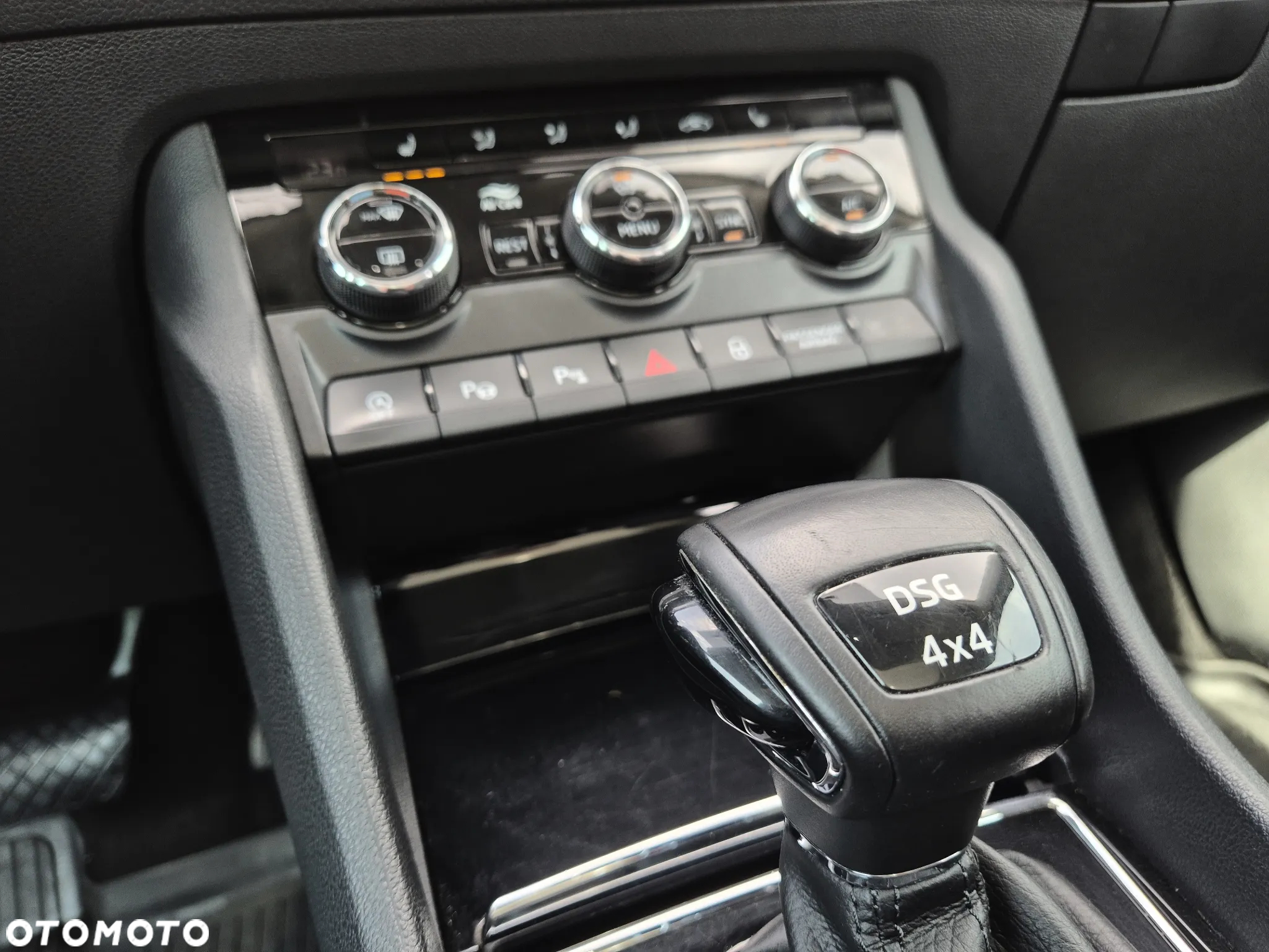 Skoda Kodiaq 2.0 TSI 4x4 Style DSG - 34