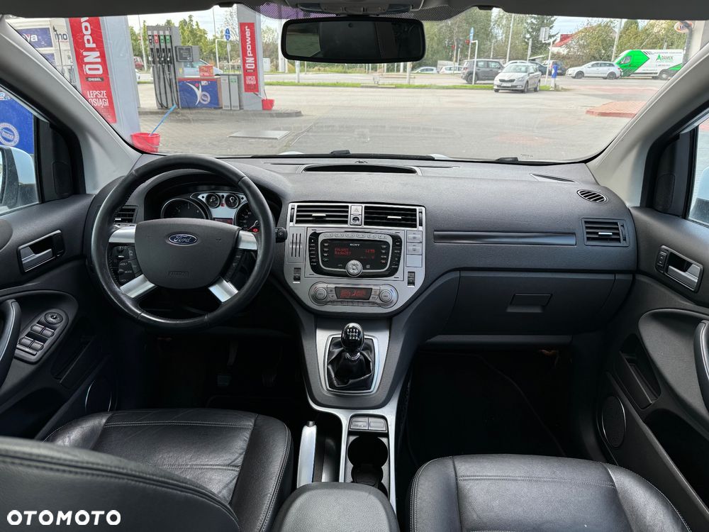 Ford Kuga 2.0 TDCi 4x4 Titanium - 11
