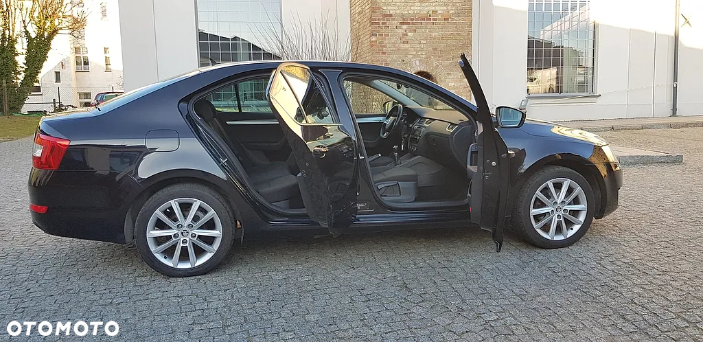Skoda Octavia 2.0 TDI Ambition - 13