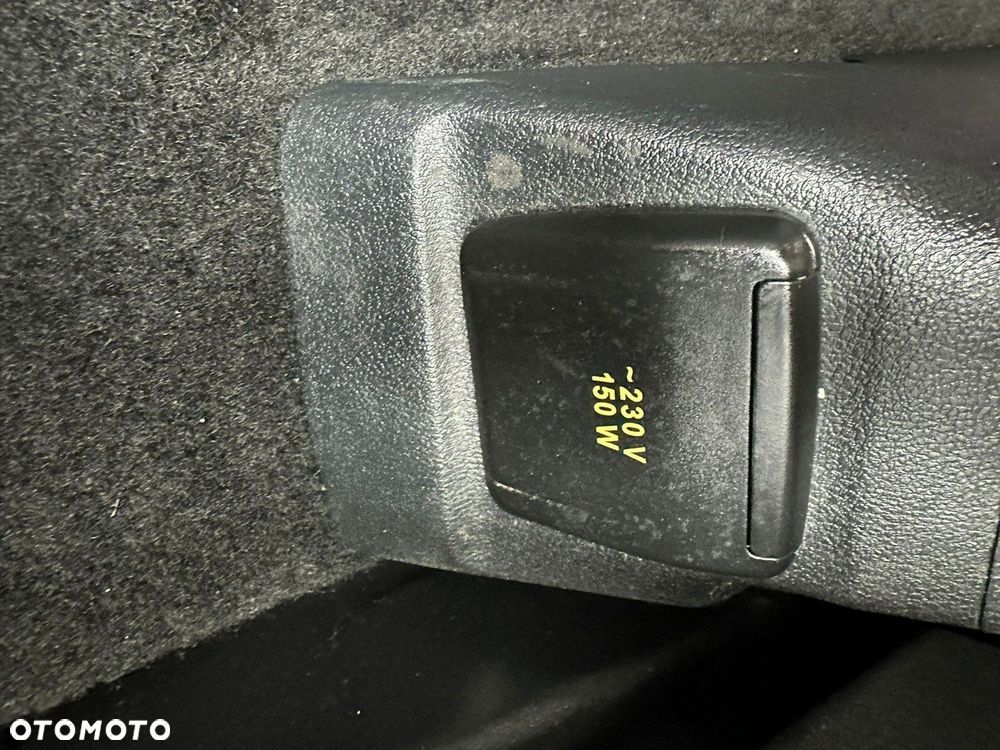 Ford Tourneo Custom - 20