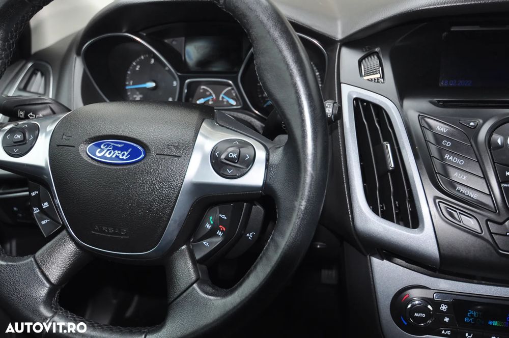 Ford Focus 1.6 TDCI DPF Start-Stopp-System Titanium - 19