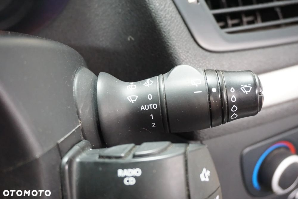 Renault Megane TCe 130 Night and Day - 30