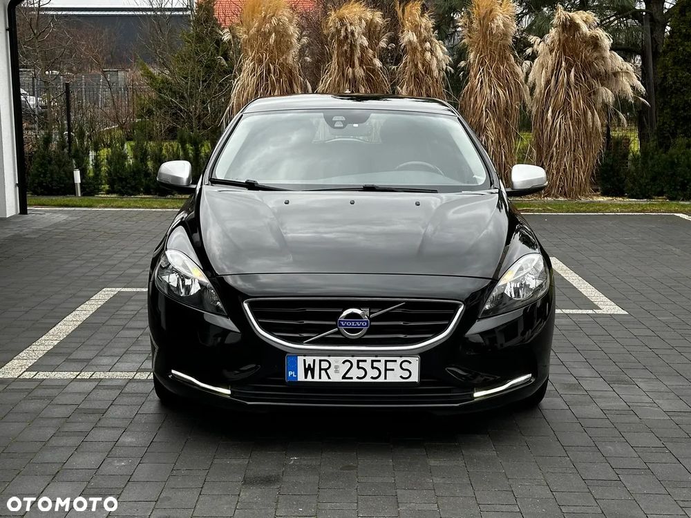 Volvo V40 D2 Drive-E Momentum - 12