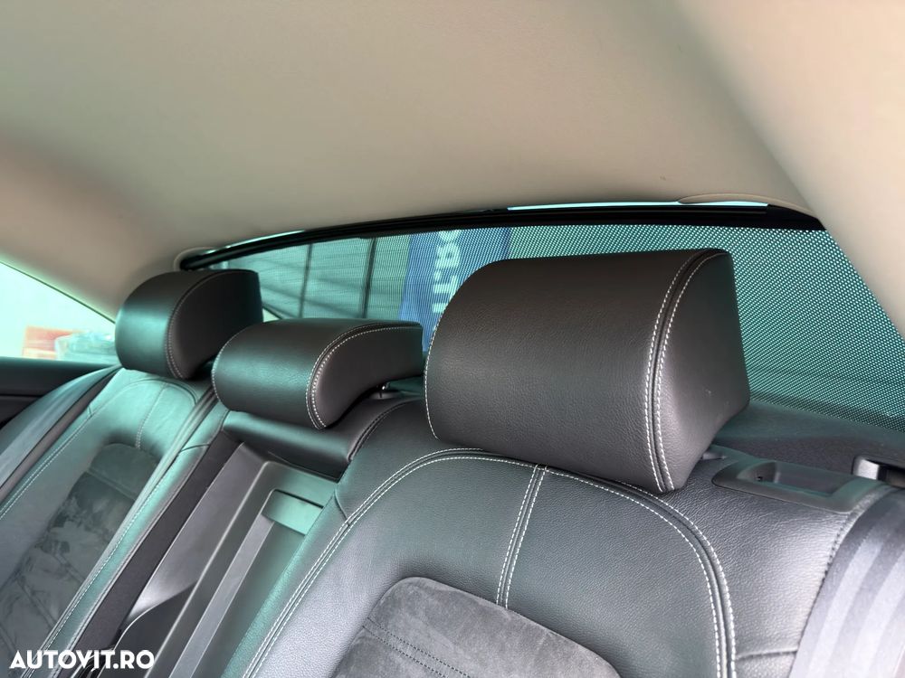 Volkswagen Passat CC R Line - 19