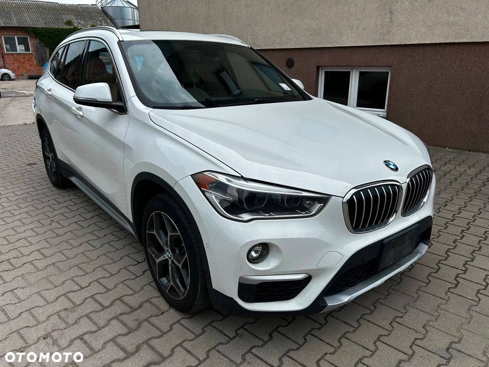 BMW X1 xDrive25i xLine - 3