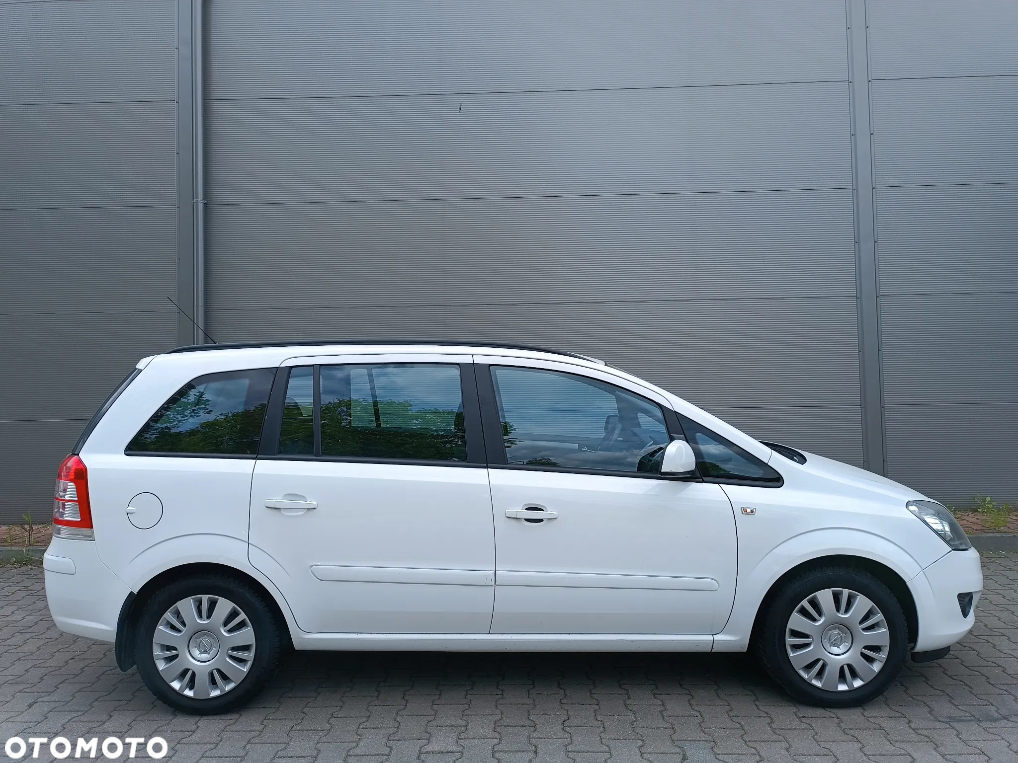 Opel Zafira 1.6 ECOFLEX Family - 8