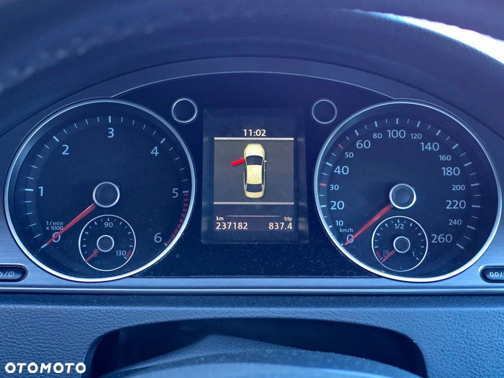Volkswagen Passat 2.0 TDI Highline DSG - 18