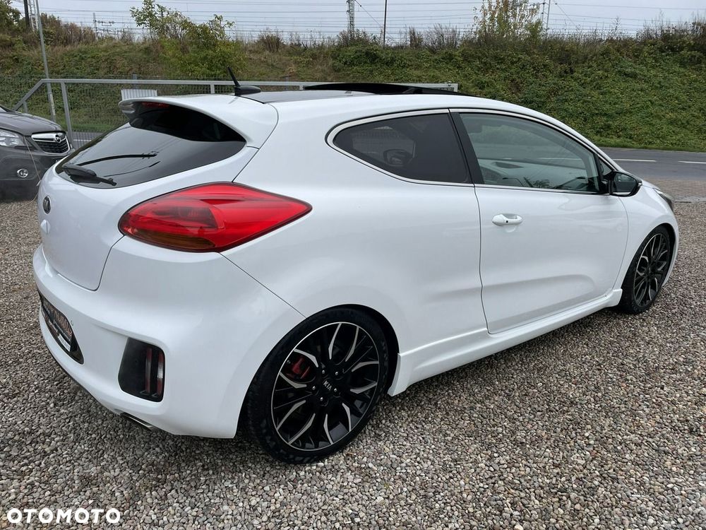 Kia ProCeed 1.6 T-GDI GT Edition 1 - 3