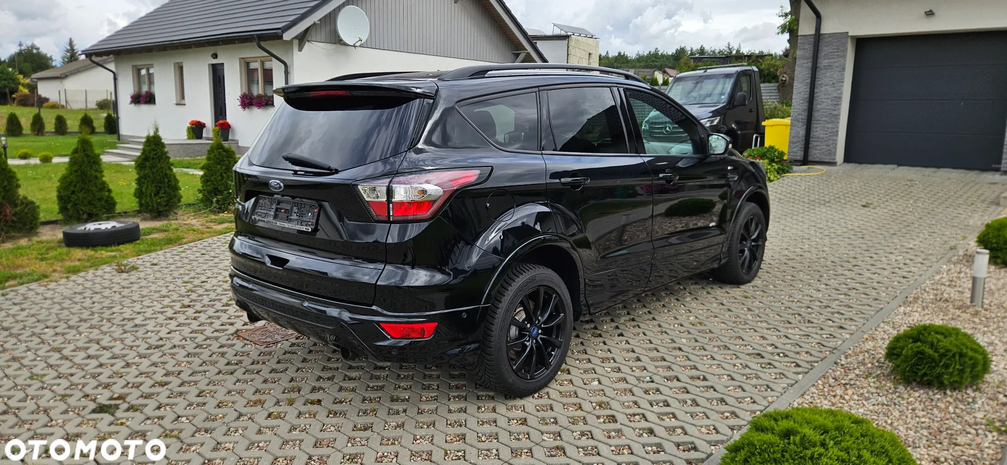 Ford Kuga 2.0 TDCi 4x4 ST-Line - 4