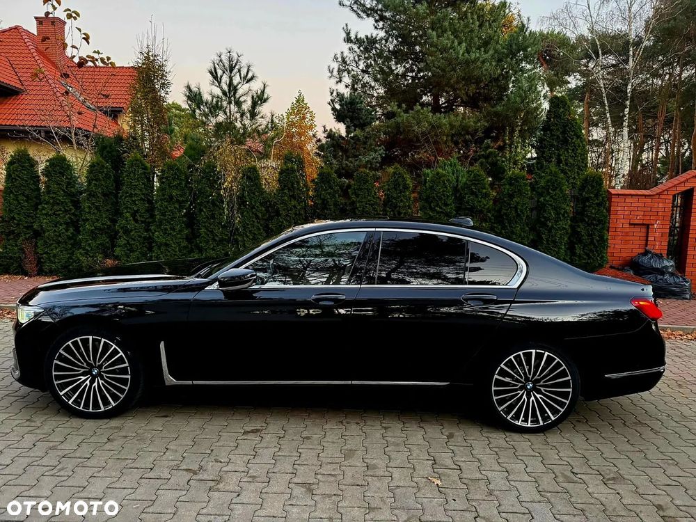 BMW Seria 7 750d xDrive sport - 13