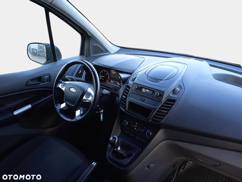 Ford Transit Connect - 12