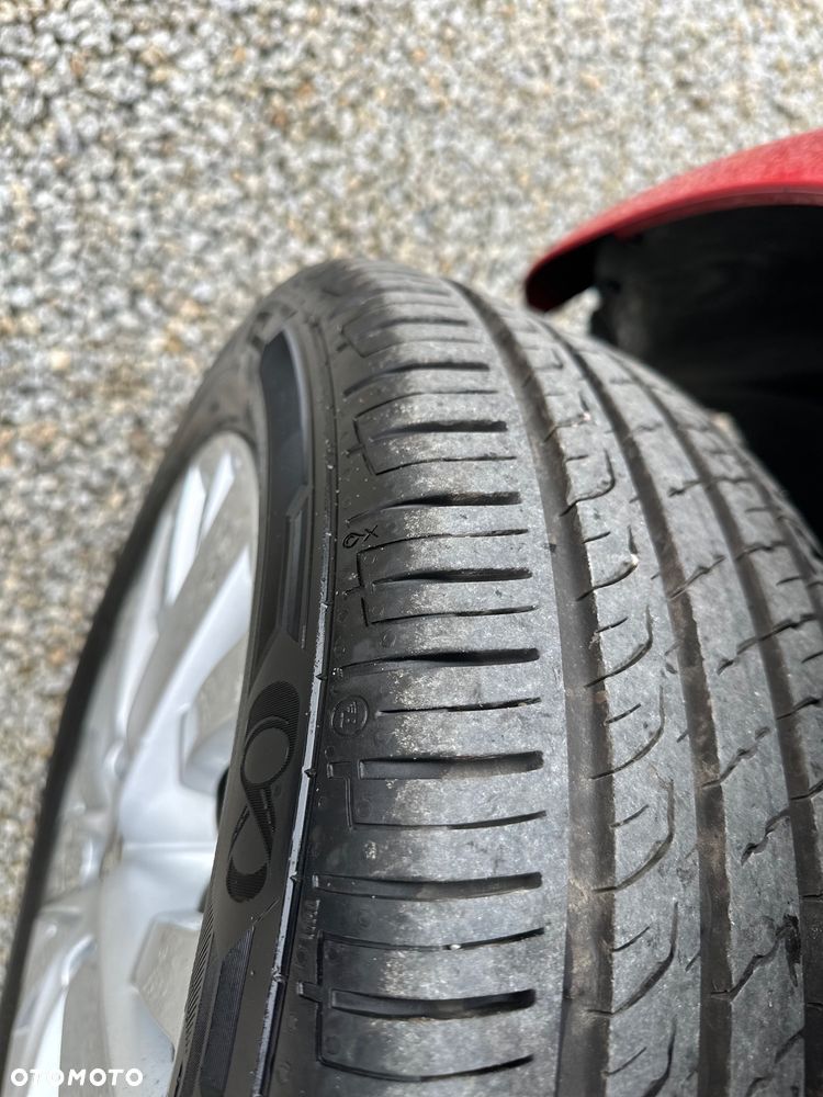 Volkswagen Golf Plus 1.4 TSI Life - 32