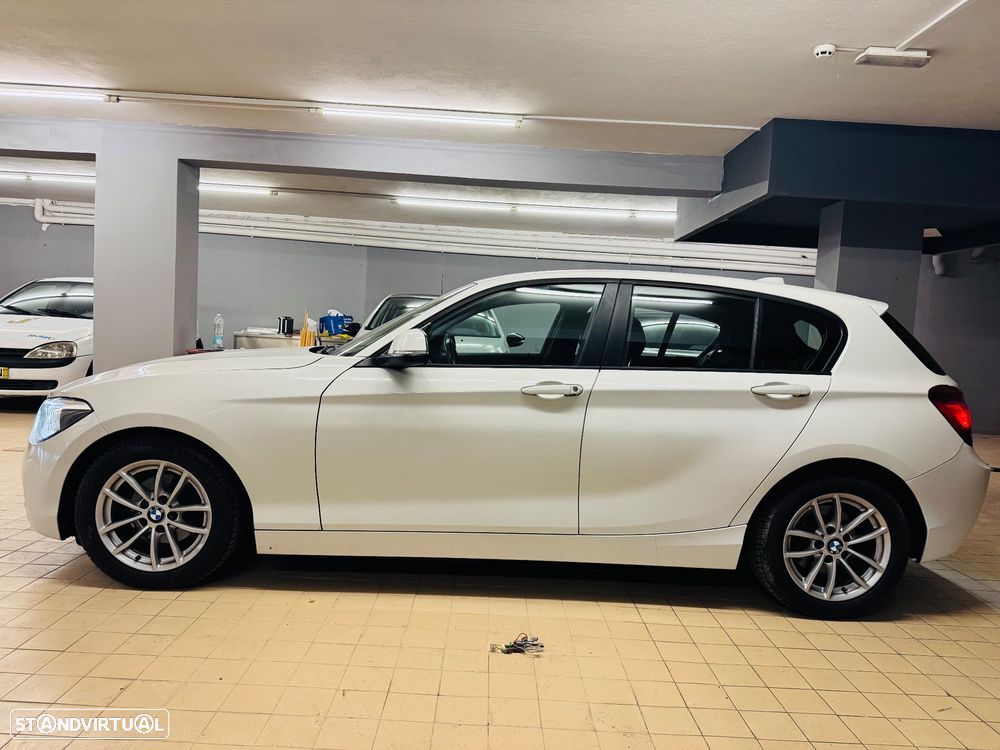 BMW 116 d EfficientDynamics Edition Sport Line - 8