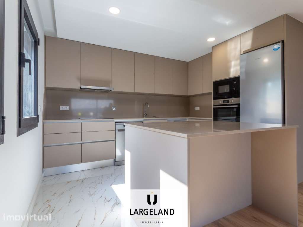 Apartamento T2 - Santa Maria da Feira - Grande imagem: 4/16