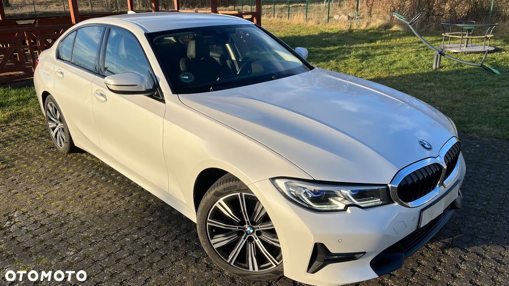 BMW Seria 3 320d Sport Line Shadow sport - 9