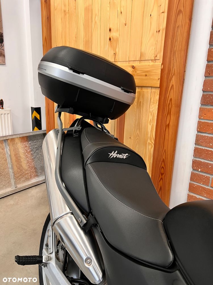 Honda Hornet - 16