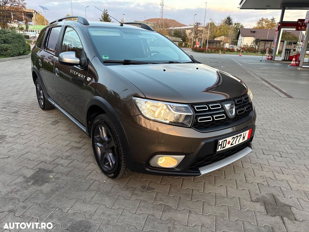 Dacia Logan MCV TCe 90 S&S Easy-R Stepway Celebration - 3