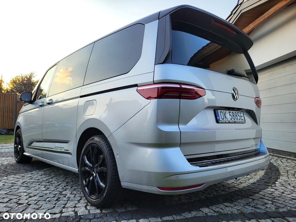 Volkswagen Multivan - 12