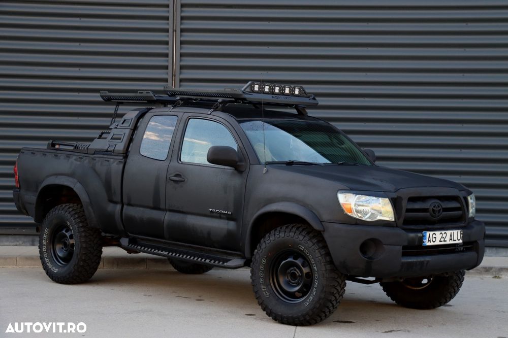 Toyota Tacoma - 25